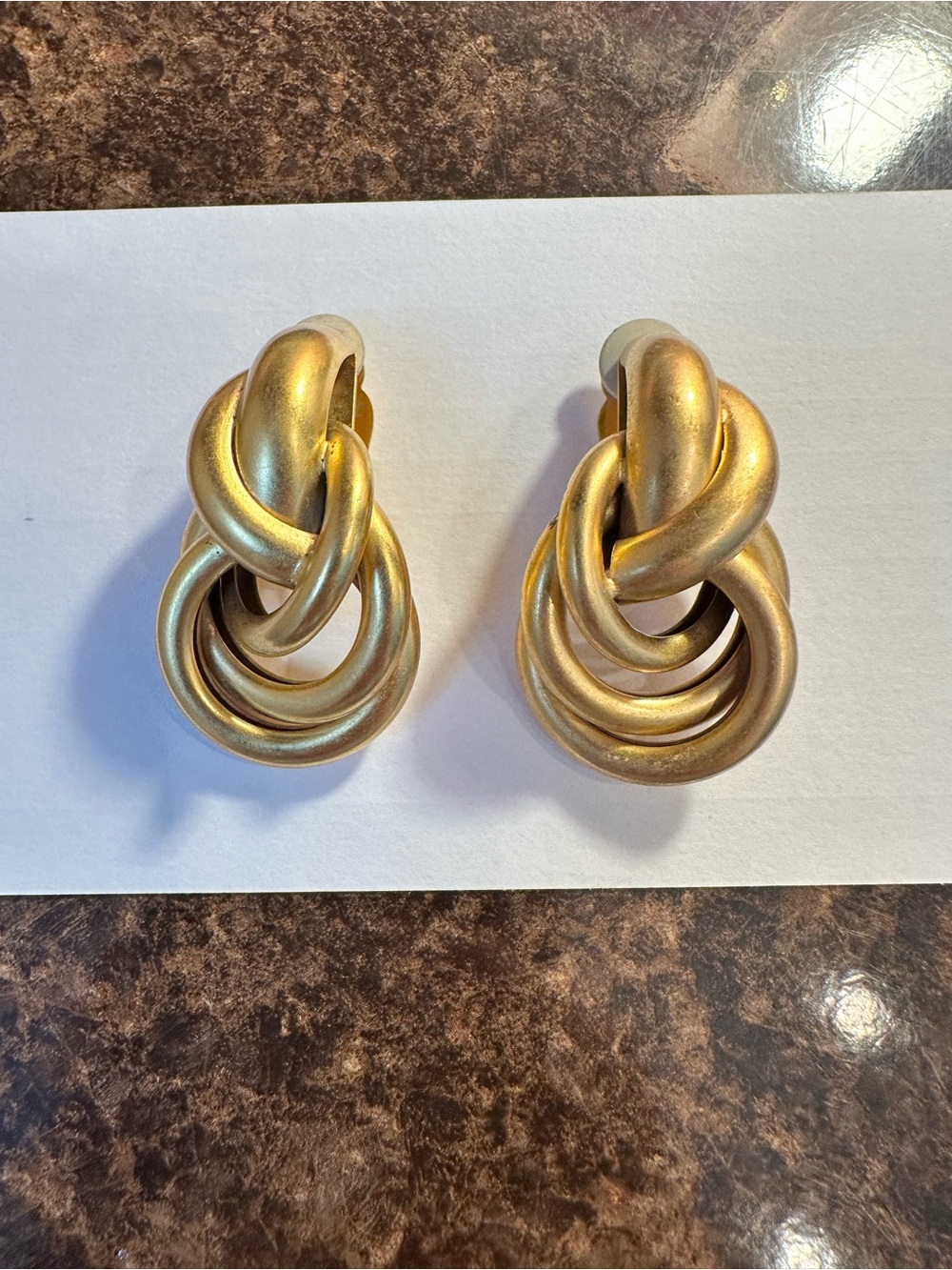Vintage Gold Tone Interlocking Circle Clip-On Earrings Statement Knot Dangle